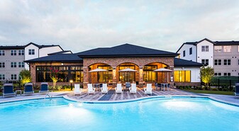 22000 Bellaire Blvd in Richmond, TX - Building Photo