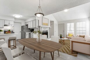 Faris Residences Newnan in Newnan, GA - Building Photo