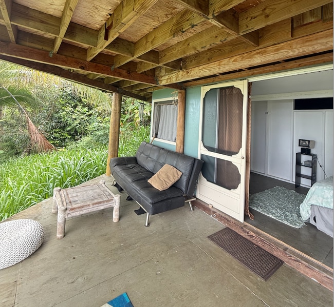 property at 81-6580-6467 Mamalahoa Hwy