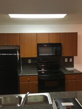 4982 NW 97th Pl in Doral, FL - Building Photo - Building Photo