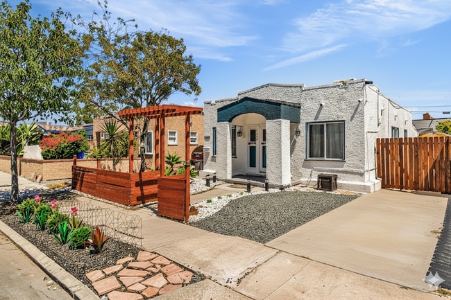 4239 Cherokee Ave in San Diego, CA - Building Photo - Building Photo