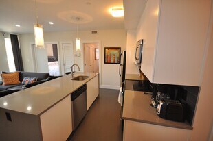 659 Massachusetts Ave in Boston, MA - Building Photo