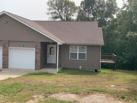 14220 Haywood Dr in Dixon, MO - Building Photo