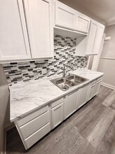 4431 The Paseo in Kansas City, MO - Foto de edificio - Building Photo