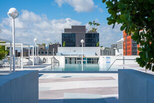 Cynergi Lofts at Wynwood in Miami, FL - Building Photo
