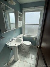 484 81st St in Niagara Falls, NY - Building Photo - Building Photo