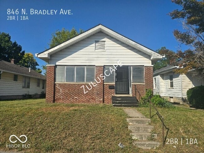 property at 846 N Bradley Ave