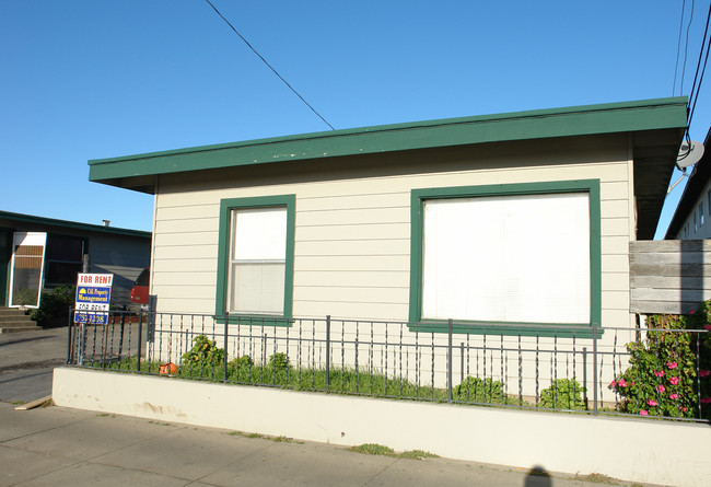 515 Williams in Salinas, CA - Foto de edificio - Building Photo