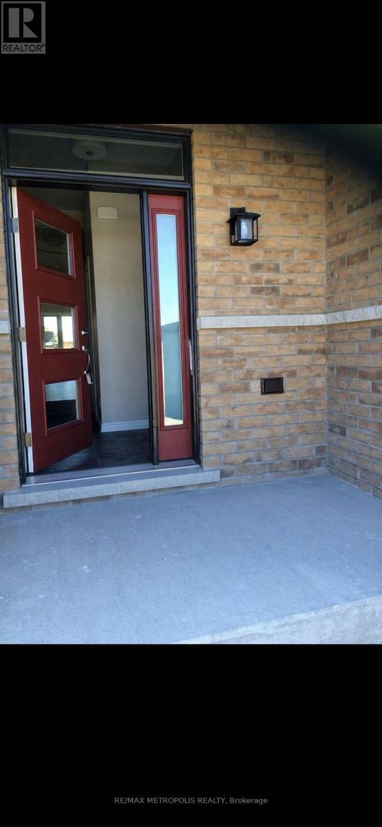 38 Ledgerock Ct in Quinte West, ON - Building Photo - Building Photo