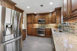 14065 Crabapple Lake Dr in Roswell, GA - Building Photo - Building Photo