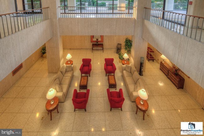 1425 4th St SW-Unit -A415 in Washington, DC - Building Photo - Building Photo