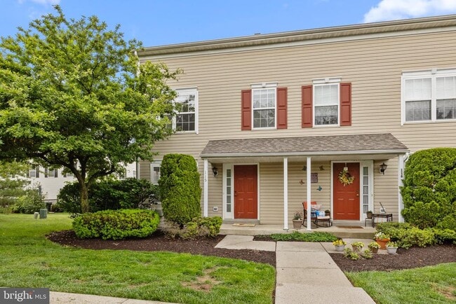 property at 115 Goldfinch Ct