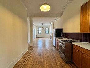 19 Henry St in Jersey City, NJ - Building Photo - Building Photo