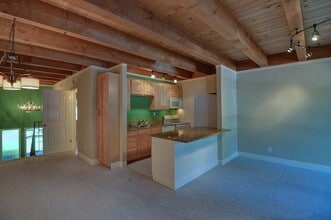 861 Southwood Blvd in Incline Village, NV - Building Photo - Building Photo