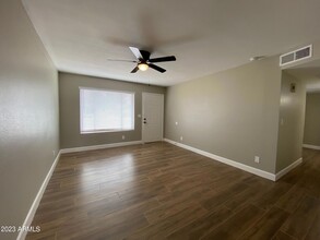 3510 W Carla Vista Dr, Unit 017 in Chandler, AZ - Building Photo - Building Photo