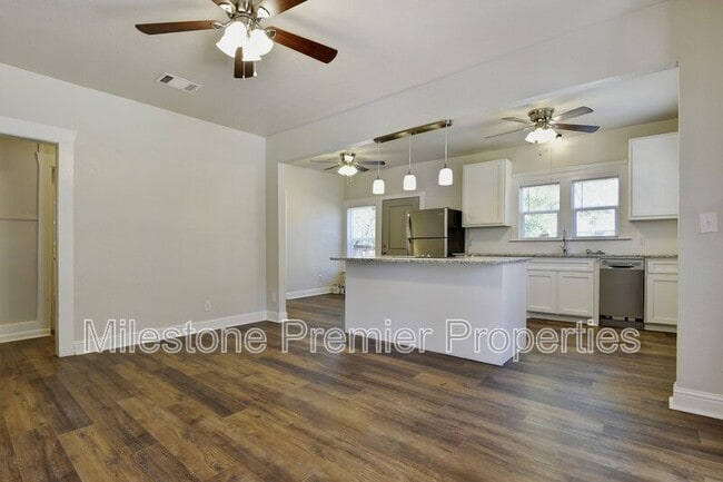 1115 S Rusk Ave in Denison, TX - Building Photo - Building Photo