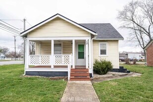 2142 W US Hwy 40 in Greenfield, IN - Building Photo
