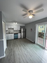 2205 Walnut Ridge Est in Pottstown, PA - Building Photo - Building Photo