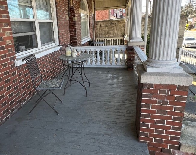 322 S West End Ave, Unit 2