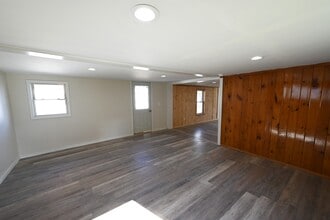 30 West St in Malone, NY - Foto de edificio - Building Photo