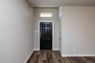 744 Wheatfield Dr in Venus, TX - Building Photo - Building Photo