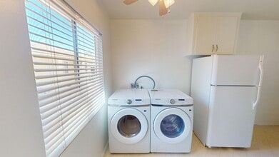 Welcome Home || Apply Now in Los Angeles, CA - Building Photo - Interior Photo