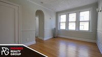 544 W Surf St, Unit #544.5-W2 in Chicago, IL - Building Photo - Building Photo