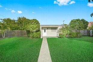 5401 SW 97th Ct in Miami, FL - Building Photo