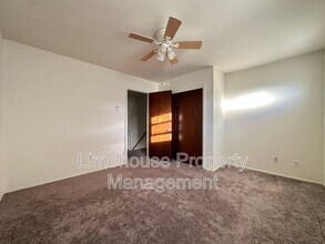 4428 Ocean View Ave in Virginia Beach, VA - Building Photo - Building Photo