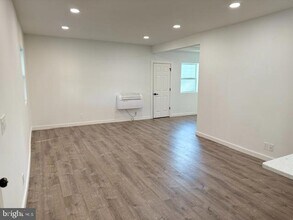 6366 Rogers Ave in Pennsauken, NJ - Building Photo - Building Photo