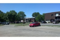 Pinegrove Apartments in Elyria, OH - Foto de edificio - Building Photo