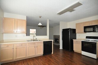 2971 Celian Dr in Grand Prairie, TX - Building Photo - Building Photo