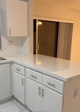 986 NW 136th Ct in Miami, FL - Building Photo - Building Photo