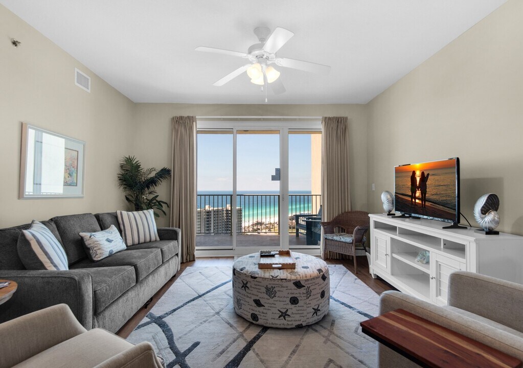 122 Seascape Dr, Unit 2103 in Miramar Beach, FL - Building Photo