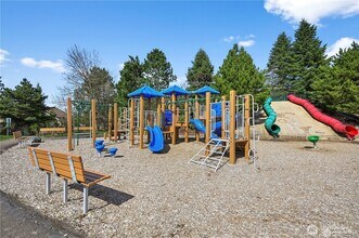 24517 SE 275th St in Maple Valley, WA - Building Photo - Building Photo
