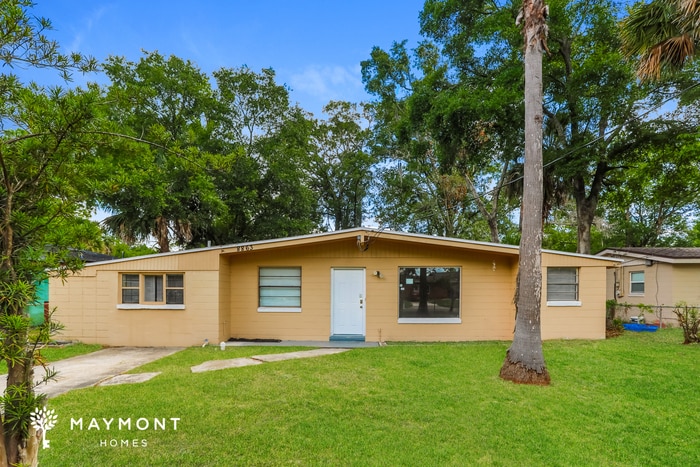 8863 Yeoman Dr in Jacksonville, FL - Building Photo