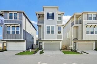 1918 Kirby Landing Dr in Houston, TX - Building Photo