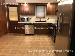 1305 S Boeke Rd-Unit -B in Evansville, IN - Building Photo - Building Photo