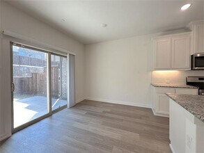 2740 Majesty Dr in Little Elm, TX - Building Photo - Building Photo