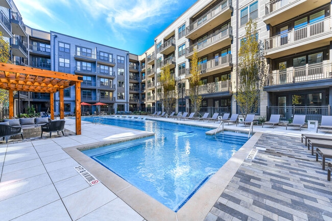 Elevate West Village in Smyrna, GA - Foto de edificio - Building Photo