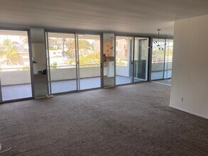 8701 Delgany Ave, Unit 215 in Playa Del Rey, CA - Building Photo - Building Photo