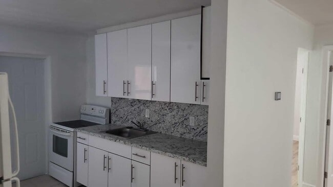 property at 3721 Almar Rd