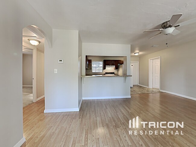 2144 23rd Ave N in St. Petersburg, FL - Building Photo - Building Photo