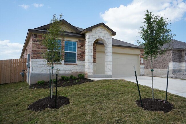 5605 Bellissima Way in Round Rock, TX - Building Photo - Building Photo