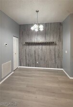 6492 Royal Woods Dr in Ft. Myers, FL - Building Photo - Building Photo
