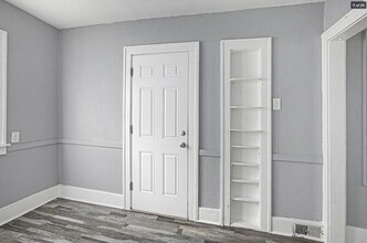 16224 Kentucky St, Unit Top 2 in Detroit, MI - Foto de edificio - Building Photo