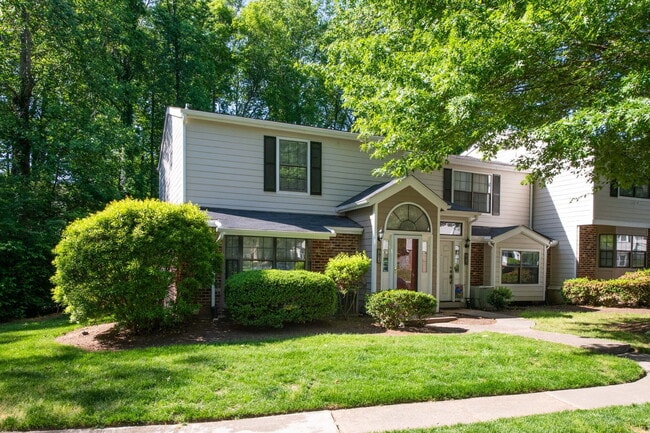 7811 Falcon Rest Cir