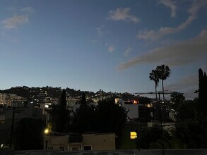 901 N Alfred St in Los Angeles, CA - Building Photo - Building Photo