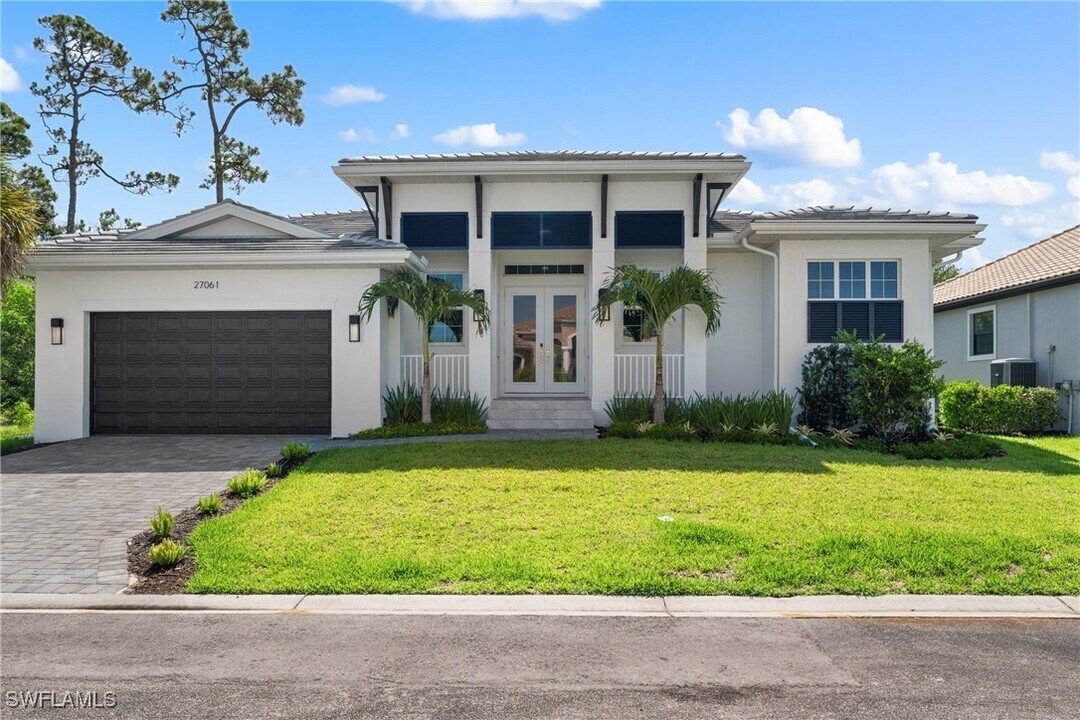 27061 Serrano Way in Bonita Springs, FL - Building Photo