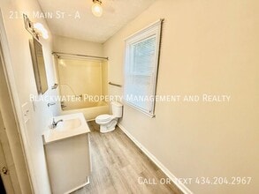 2130 Main St in Lynchburg, VA - Building Photo - Building Photo